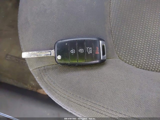 KNDPB3AC7G7870090 KIA Sportage Lx