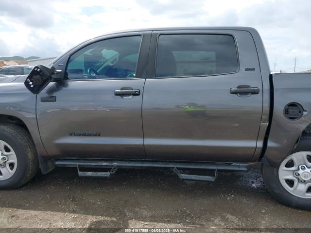 5TFEY5F10KX250294 Toyota Tundra Sr5 5.7l V8