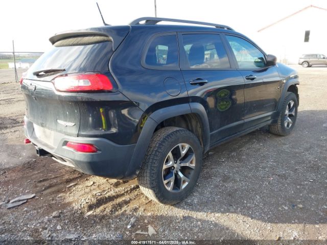 1C4PJMBB5GW132003 Jeep Cherokee Trailhawk