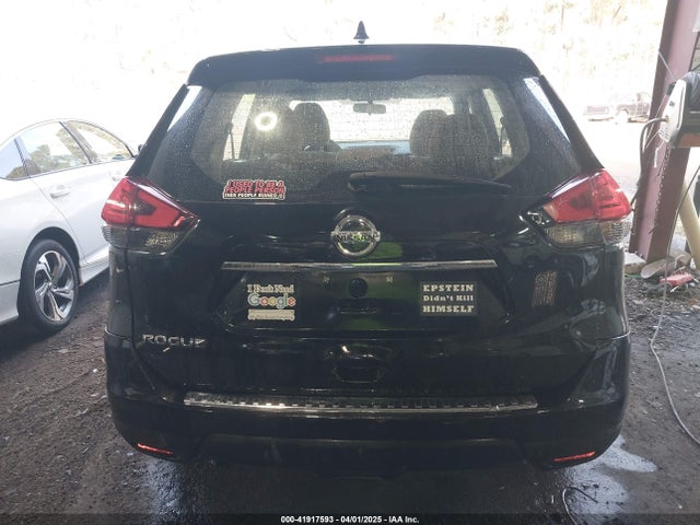 Nissan ROGUE S 2017 KNMAT2MT9HP503122 Image 16