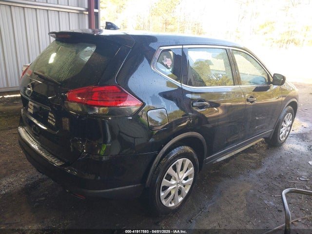 Nissan ROGUE S 2017 KNMAT2MT9HP503122 Image 4