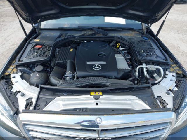 55SWF4JB4FU056399 Mercedes-Benz C 300 Luxury/sport