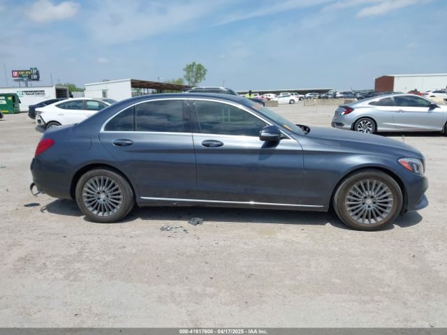 55SWF4JB4FU056399 Mercedes-Benz C 300 Luxury/sport