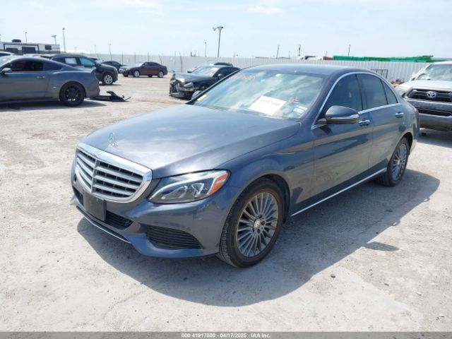 55SWF4JB4FU056399 Mercedes-Benz C 300 Luxury/sport