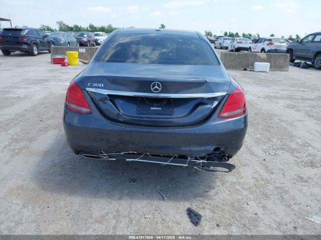 55SWF4JB4FU056399 Mercedes-Benz C 300 Luxury/sport