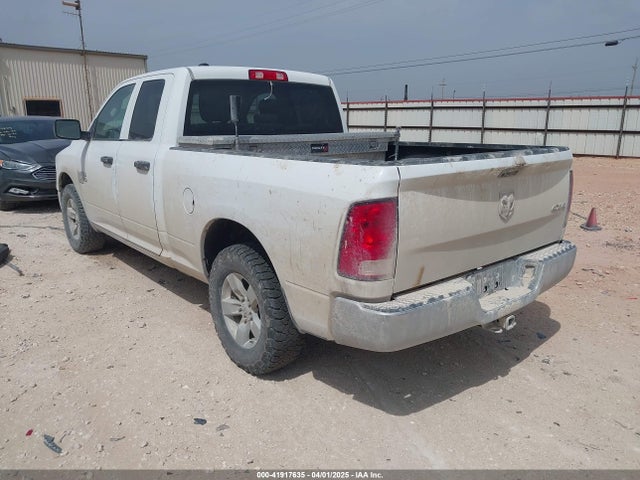 1C6RR7FG5MS577277 RAM 1500 Classic Tradesman  4x4 6'4 Box
