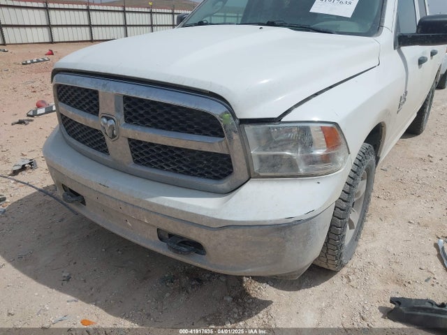 1C6RR7FG5MS577277 RAM 1500 Classic Tradesman  4x4 6'4 Box