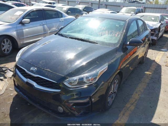 3KPF24ADXME404921 KIA Forte Lxs