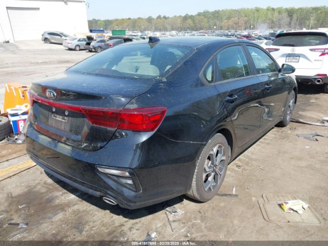3KPF24ADXME404921 KIA Forte Lxs