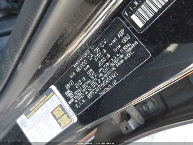 3KPF24ADXME404921 KIA Forte Lxs