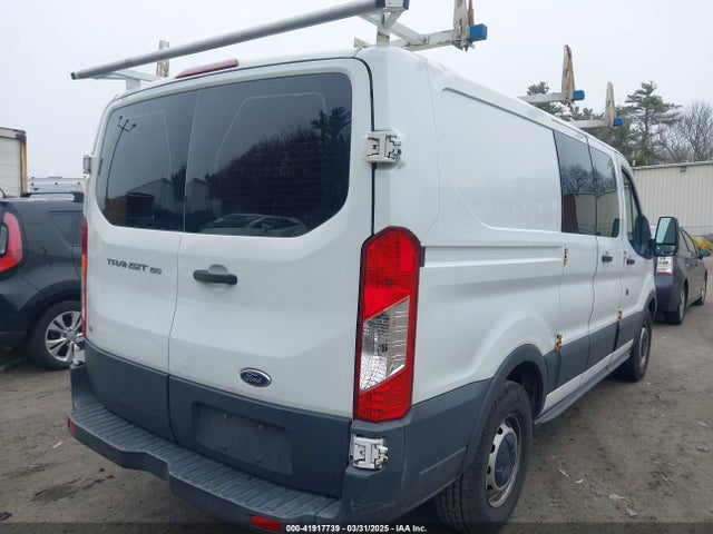 1FTNE1ZMXFKA13211 Ford Transit-150