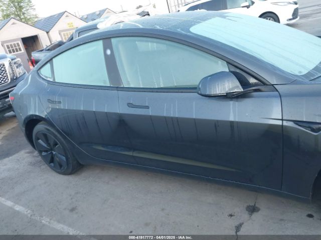 5YJ3E1EA1SF877851 Tesla Model 3 Long Range Rear-wheel Drive