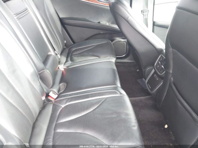 2LMTJ8LRXGBL76149 Lincoln Mkx Reserve