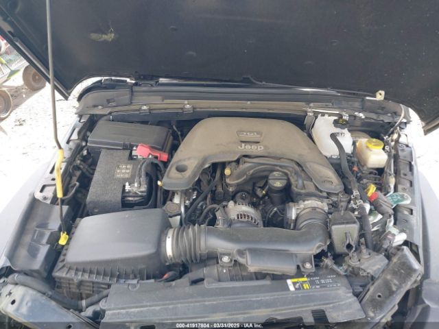 1C4HJXDG3JW274615 Jeep Wrangler Unlimited Sport S 4x4