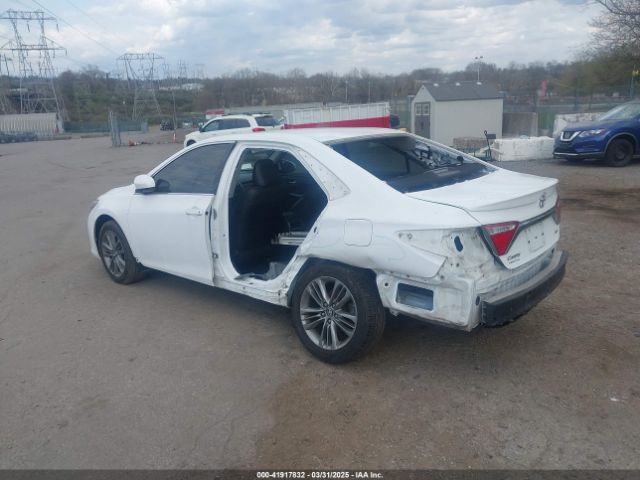 4T1BF1FK5HU814926 Toyota CAMRY SE