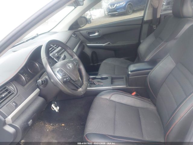 4T1BF1FK5HU814926 Toyota CAMRY SE