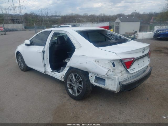 4T1BF1FK5HU814926 Toyota CAMRY SE