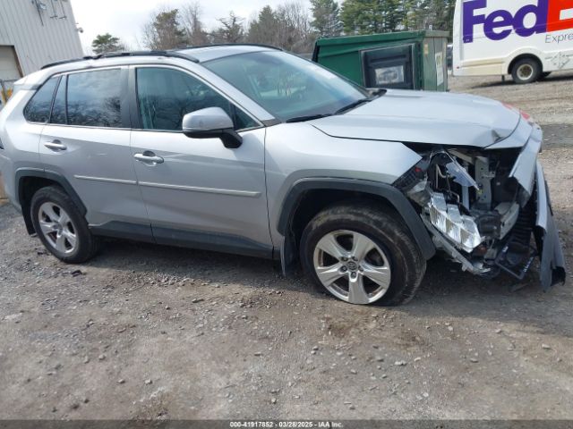 2T3P1RFV1LW128217 Toyota Rav4 Xle