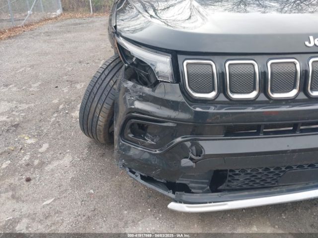 3C4NJDCB1NT108788 Jeep Compass Limited 4x4