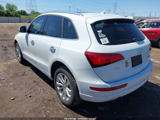 WA1LFAFP7FA063194 Audi Q5 2.0t Premium