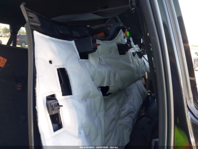 1GNSCFKD9NR159466 Chevrolet Suburban 2wd Premier