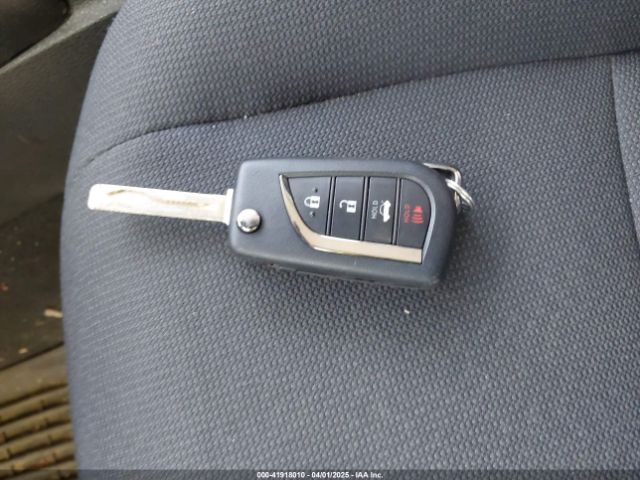 5YFEPMAE1MP165473 Toyota COROLLA LE