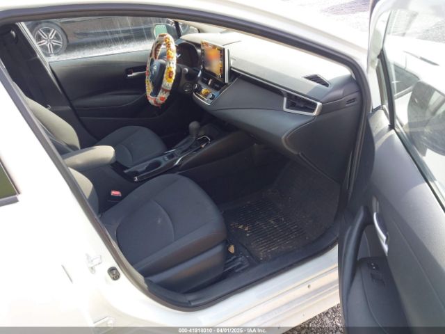 5YFEPMAE1MP165473 Toyota COROLLA LE