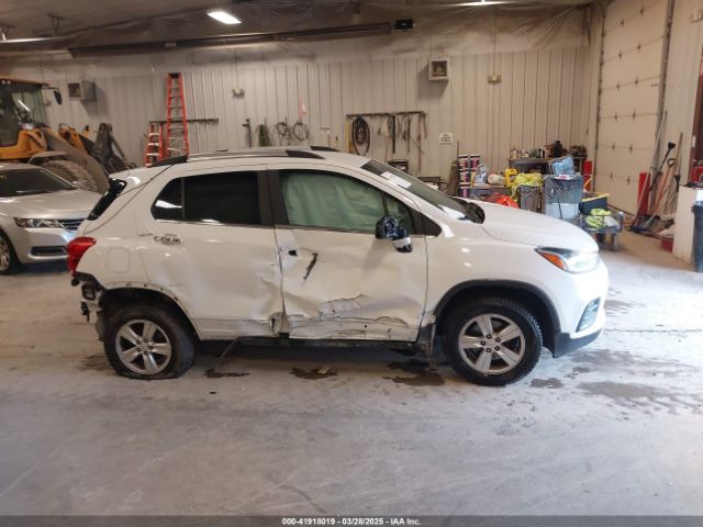 KL7CJPSB9HB209669 Chevrolet Trax Lt