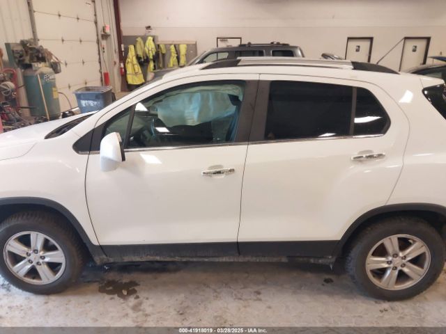 KL7CJPSB9HB209669 Chevrolet Trax Lt