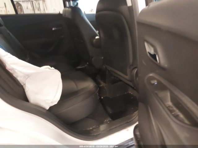 KL7CJPSB9HB209669 Chevrolet Trax Lt