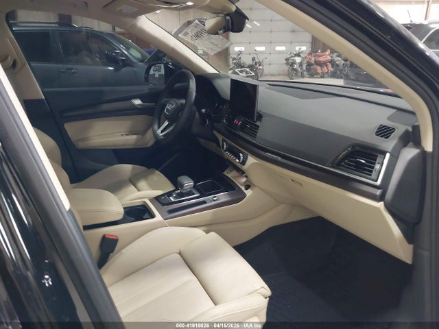 2024 AUDI Q5 WA1GAAFY8R2022421 Photo 4