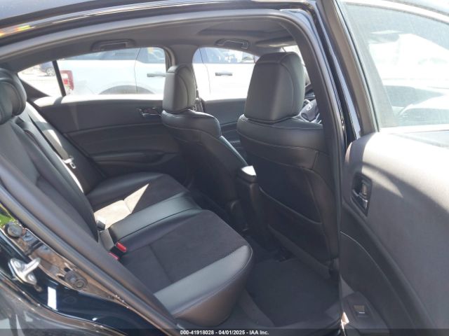 19UDE2F86JA001727 Acura Ilx Premium   A-spec Packages/technology Plus   A-spec Packages