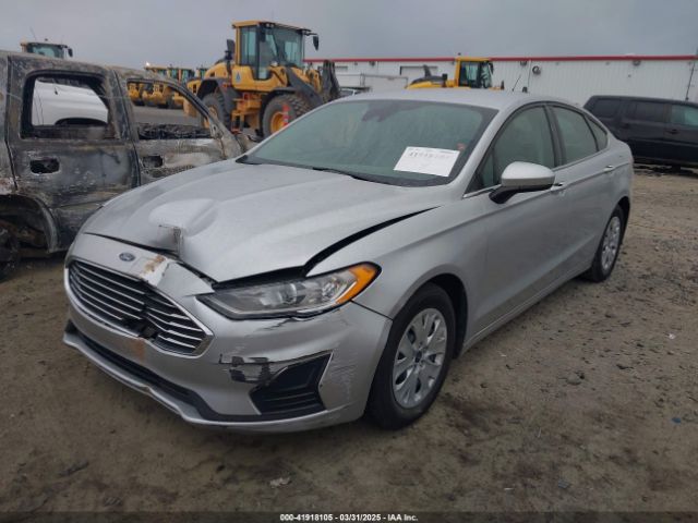 3FA6P0G71KR126921 Ford FUSION S