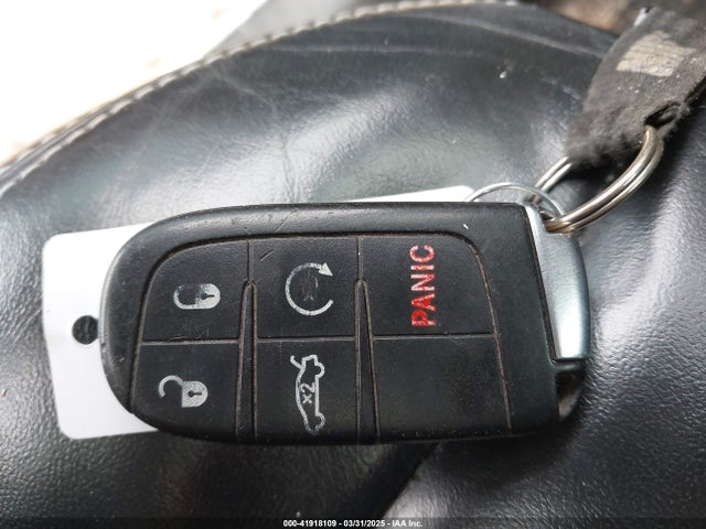 Chrysler 300 300s 2018 2C3CCABG2JH269624 Image 11