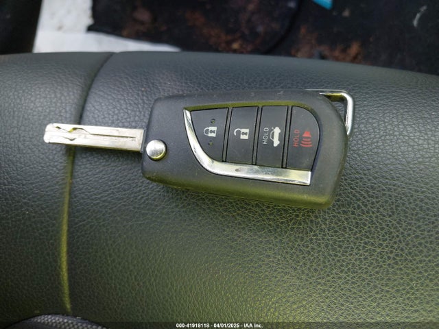 4T1G11AK1MU408163 Toyota CAMRY SE