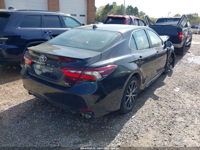 4T1G11AK1MU408163 Toyota CAMRY SE