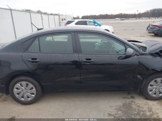 3KPA24AB0KE180046 KIA RIO S