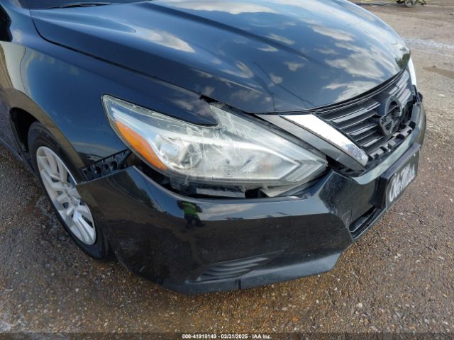 1N4AL3AP2HC177593 Nissan Altima 2.5 S