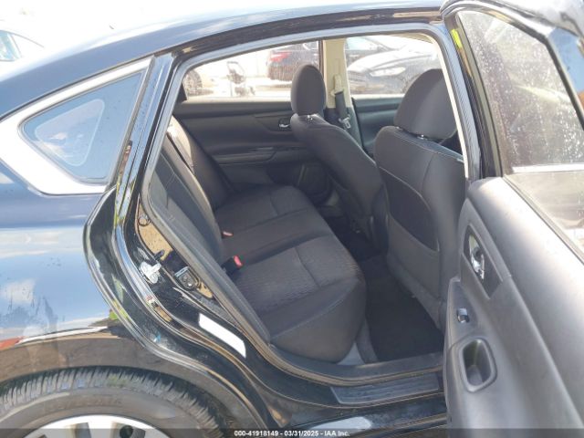 1N4AL3AP2HC177593 Nissan Altima 2.5 S