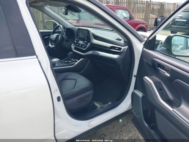 5TDHZRBH7MS062420 Toyota Highlander Xle