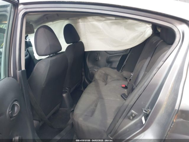 3N1CN7AP3KL801047 Nissan Versa 1.6 S+