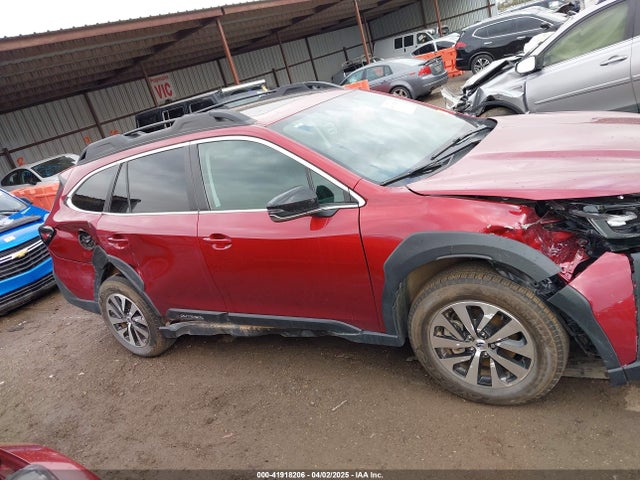 4S4BTAFC8S3164083 Subaru Outback Premium