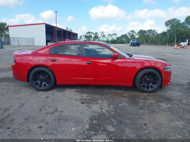 2C3CDXHG2GH132909 Dodge Charger Sxt