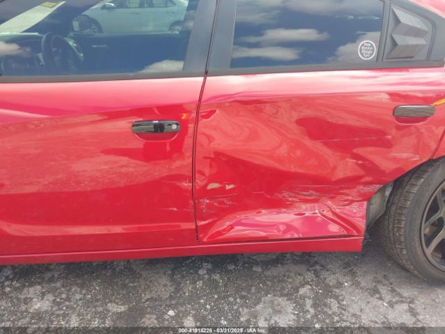 2C3CDXHG2GH132909 Dodge Charger Sxt