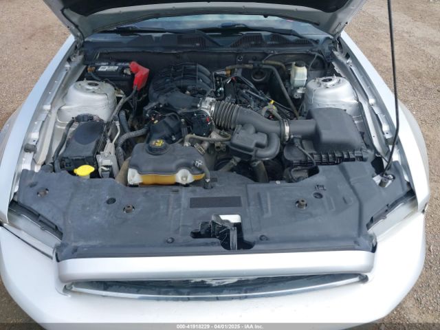 1ZVBP8AM0E5215177 Ford Mustang V6