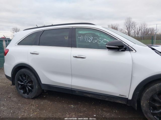 5XYPGDA57LG691635 KIA Sorento 3.3l S