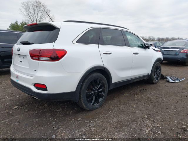 5XYPGDA57LG691635 KIA Sorento 3.3l S