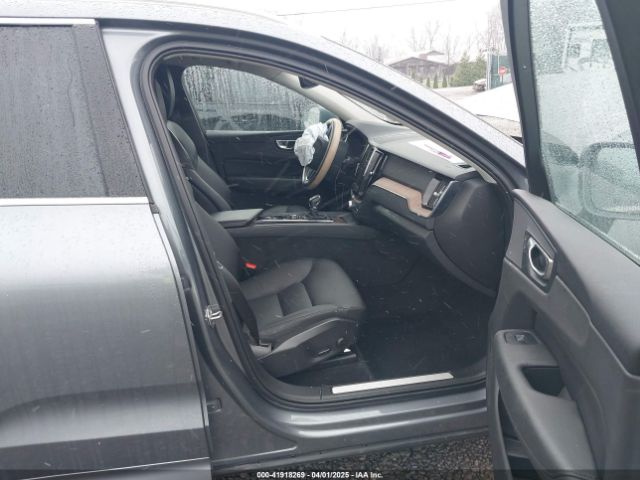 YV4102RK1M1845912 Volvo Xc60 T5 Momentum