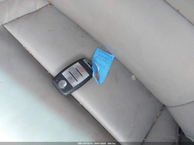 KNDPNCACXJ7321157 KIA Sportage Ex