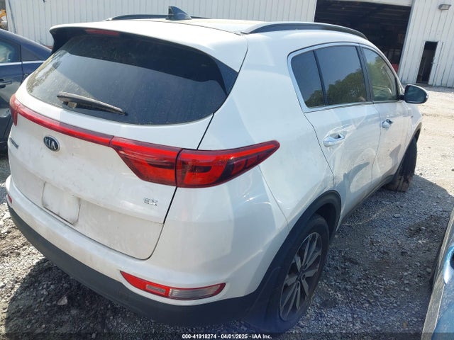 KNDPNCACXJ7321157 KIA Sportage Ex